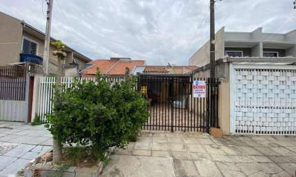 Casa com 2 quartos à venda na Rua Luiz Stopinski, 112, Cidade Industrial, Curitiba por R$ 265.000