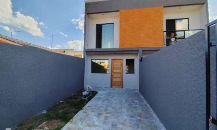 Casa com 3 quartos à venda na Gilney Carneiro Leal, 38, Alto Boqueirão, Curitiba por R$ 437.900