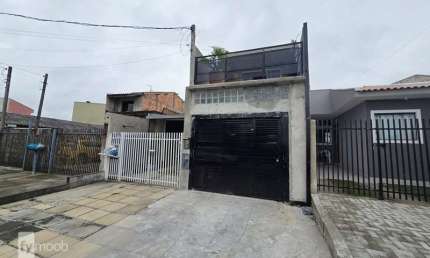 Casa com 2 quartos para alugar na Rua Joana Roncaglio Bertoldi, 575, Campo de Santana, Curitiba por R$ 2.225