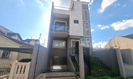 Casa com 3 quartos para alugar na Rua João Tschannerl, 102, Vista Alegre, Curitiba por R$ 6.500