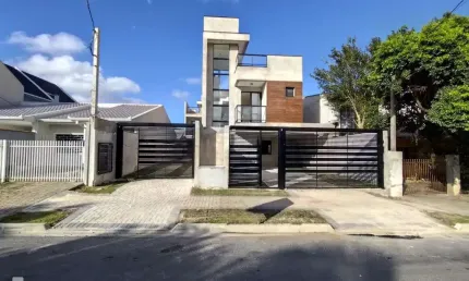 Casa com 3 quartos à venda na Hugo Gusso, 383, Capão Raso, Curitiba por R$ 1.050.000