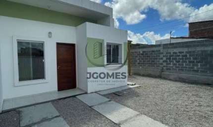 Casa para Venda em Campina Grande, Serrotão, 3 dormitórios, 1 banheiro, 2 vagas