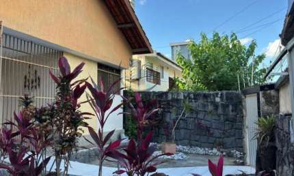 Casa para Venda em Campina Grande, Bela Vista, 4 dormitórios, 2 suítes, 3 banheiros, 3 vagas