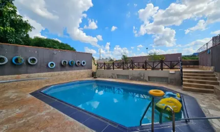 Casa à venda no Geisel em Bauru – 2 suítes, piscina, área gourmet e vista panorâmica – Próxima à Nações Unidas