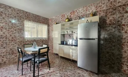 Casa à Venda no Parque Jaraguá – Ótima Localização, 2 Dormitórios e Garagem para 2 Carros