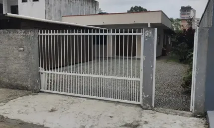 Casa com 4 quartos para alugar no são francisco de assis, camboriú , 200 m2 por r$ 6.200