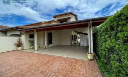 Casa com 4 quartos à venda na Avenida das Camássias, 60, Parque das Flores, Taubaté