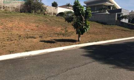 Terreno em condomínio fechado à venda na Rua das Gardênias, Residencial Santa Helena, Caçapava