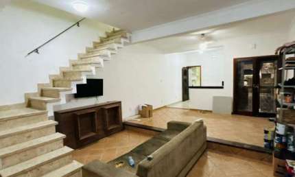 Casa com 3 quartos à venda na Avenida Adolfo Moreira Guedes, Esplanada Independência, Taubaté