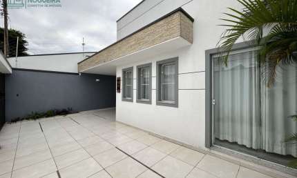 Casa com 3 quartos à venda na Rua Cândida Moreira, 271, Jardim Ana Emilia, Taubaté