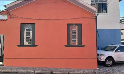Casa com 6 quartos à venda no Centro, Taubaté 