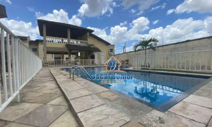 Casa com 2 dormitórios à venda, 64 m² por R$ 210.000,00 - Siqueira - Fortaleza/CE