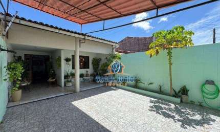 Casa Plana com 3 Quartos (1 Suíte) + Wc Social à venda, 109 m² por R$ 380.000 - Castelão - Fortaleza/CE