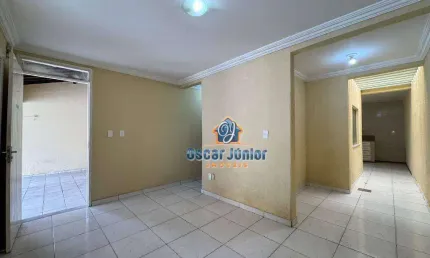 Casa Plana com 2 Quartos (1 Suíte) + Wc Social à venda, 80 m² por R$ 290.000 - Passaré - Fortaleza/CE.
