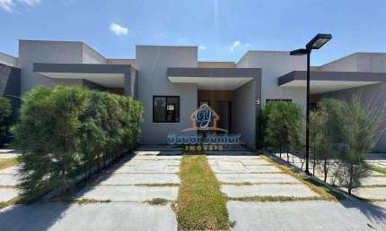 Casa Plana em Condomínio com 2 Suítes, Lazer Completo  à venda, 78 m² por R$ 225.000,00 - Jabuti - Itaitinga/CE