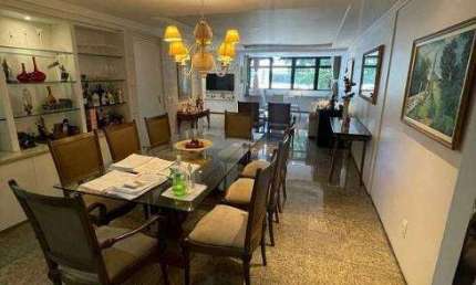 Apartamento para venda possui 166 metros quadrados com 3 quartos em Meireles - Fortaleza - CE