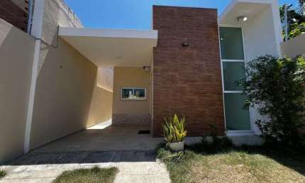 Casa para venda tem 85 metros quadrados com 3 quartos em Encantada - Eusébio - CE