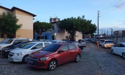 Imóvel para venda tem 44 metros quadrados com 2 quartos em Henrique Jorge - Fortaleza - CE
