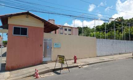 Apartamento com 2 quartos à venda na Avenida Mozart Pinheiro de Lucena, 100, Vila Velha, Fortaleza
