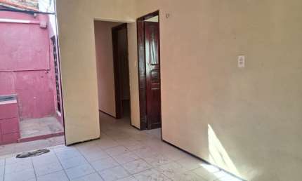 Casa com 2 quartos à venda na Avenida Araquém Aguiar, 750, Prefeito José Walter, Fortaleza