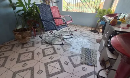 Casa com 3 quartos à venda na Rua Pará, 974, Pan Americano, Fortaleza, 80 m2 por R$ 140.000