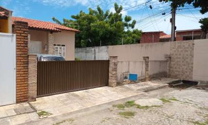 Casa em condomínio fechado com 2 quartos à venda na Rua Capitão Justino Ferreira Ramos, 485, Guajerú, Fortaleza