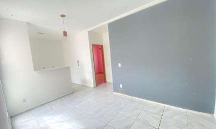 Apartamento com 2 quartos à venda na Rua A Lot Messejana, 25, Paupina, Fortaleza, 45 m2 por R$ 65.000