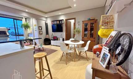 Apartamento com 3 quartos à venda na Rua Roque Calage, 400, Passo da Areia, Porto Alegre