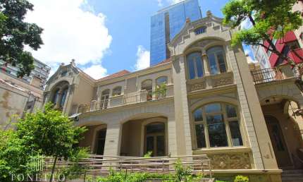 Casa comercial à venda na Avenida Independência, 1183, Independência, Porto Alegre