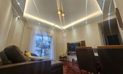 Apartamento para Venda em Teresópolis, Alto, 2 dormitórios, 1 suíte, 3 banheiros, 2 vagas
