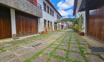 Casa em Condomínio para Venda em Teresópolis, Alto, 4 dormitórios, 2 suítes, 2 banheiros, 1 vaga