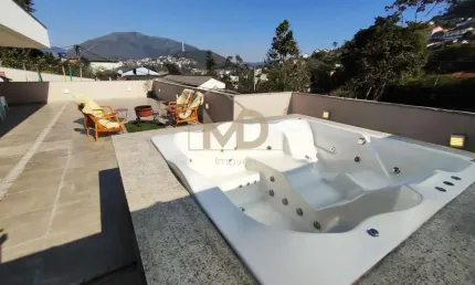 Casa para Venda em Teresópolis, Panorama, 3 dormitórios, 3 suítes, 5 banheiros, 2 vagas