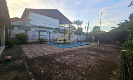 Casa para Venda em Teresópolis, Nossa Senhora de Fátima, 3 dormitórios, 1 banheiro, 3 vagas