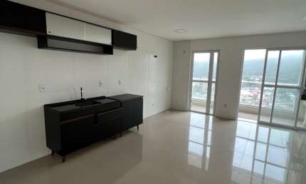 Apartamento com 2 quartos para alugar na Rua 600 0, 70, Centro, Itapema