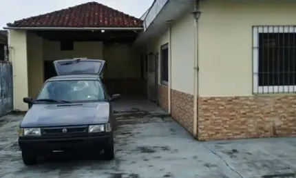 Casa padrão para venda em vila caiçara praia grande-sp