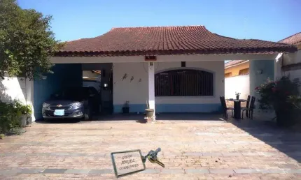 Casa Térrea para Venda em Jardim Real Praia Grande-SP