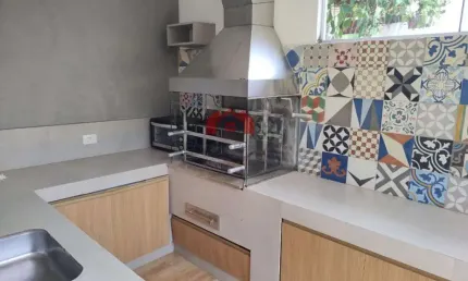 Casa em Condomínio para Venda em Santana de Parnaíba, Tamboré, 3 dormitórios, 1 suíte, 2 banheiros, 2 vagas