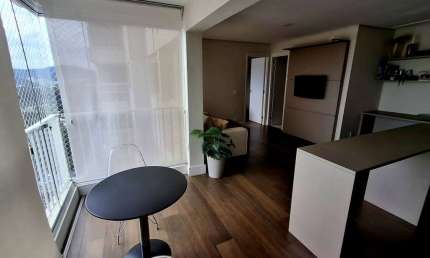 Apartamento para Locação em Barueri, Alphaville Empresarial, 1 dormitório, 1 suíte, 1 banheiro, 1 vaga