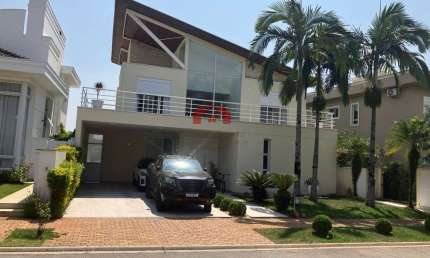 Casa em Condomínio para Locação em Santana de Parnaíba, Alphaville, 4 dormitórios, 4 suítes, 5 banheiros, 4 vagas