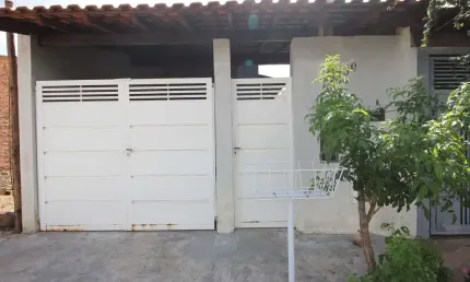 Casa com 2 dormitórios para venda, 80 m² por R$ 280 mil - Jardim das Flores - São João da Boa Vista
