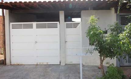 Casa com 2 dormitórios para venda, 80 m² por R$ 280 mil - Jardim das Flores - São João da Boa Vista