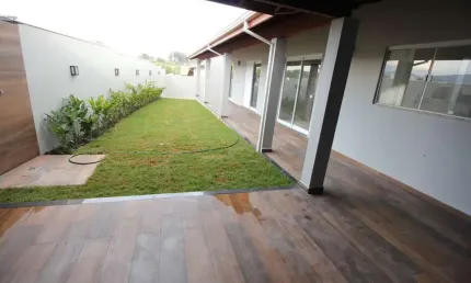 Casa com 3 dormitórios para alugar, 180 m² - Riviera de São João - São João da Boa Vista/SP