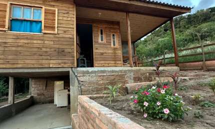 Chácara / sítio com 2 quartos à venda na Rua São Bernardo, 345, Zona Rural, Nova Hartz