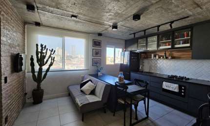 Apartamento Mobiliado com Estilo Industrial – Alto da Mooca/SP*