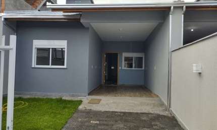 Casa com 3 quartos à venda na Paulista, 668, Itacolomi, Balneário Piçarras, 99 m2 por R$ 640.000