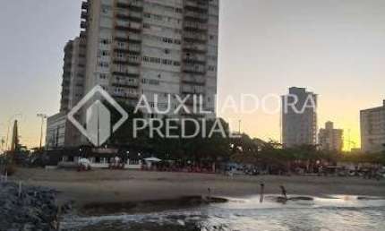 Apartamento com 3 quartos à venda na R. Antônio Quintino Pires, 26, Centro, Balneário Piçarras, 107 m2 por R$ 890.000
