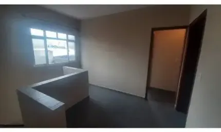 Casa para locação no Bairro Vila Vera: Localização Privilegiada e Conforto