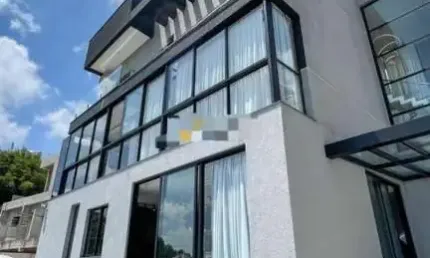 Casa em condomínio para locação em arujá, condominio hills iii, 6 dormitórios, 4 suítes, 6 banheiros, 10 vagas