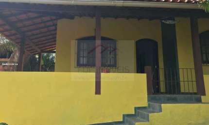 Casa para Venda em Saquarema, Bacaxá, 2 dormitórios, 2 banheiros, 3 vagas