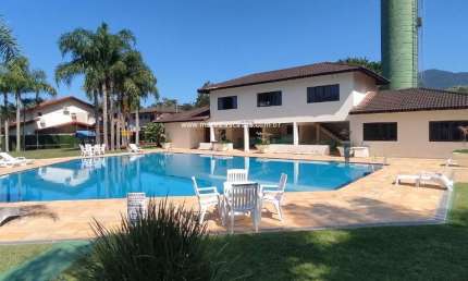 Casa á venda - 04 Dormitórios - Maresias  - 200 mts da praia